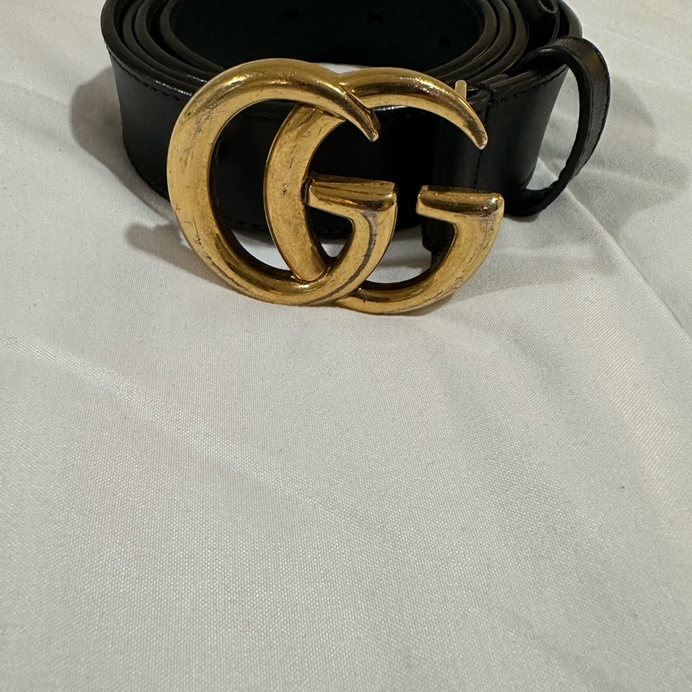 Gucci Black Belt with Gold GG Buckle